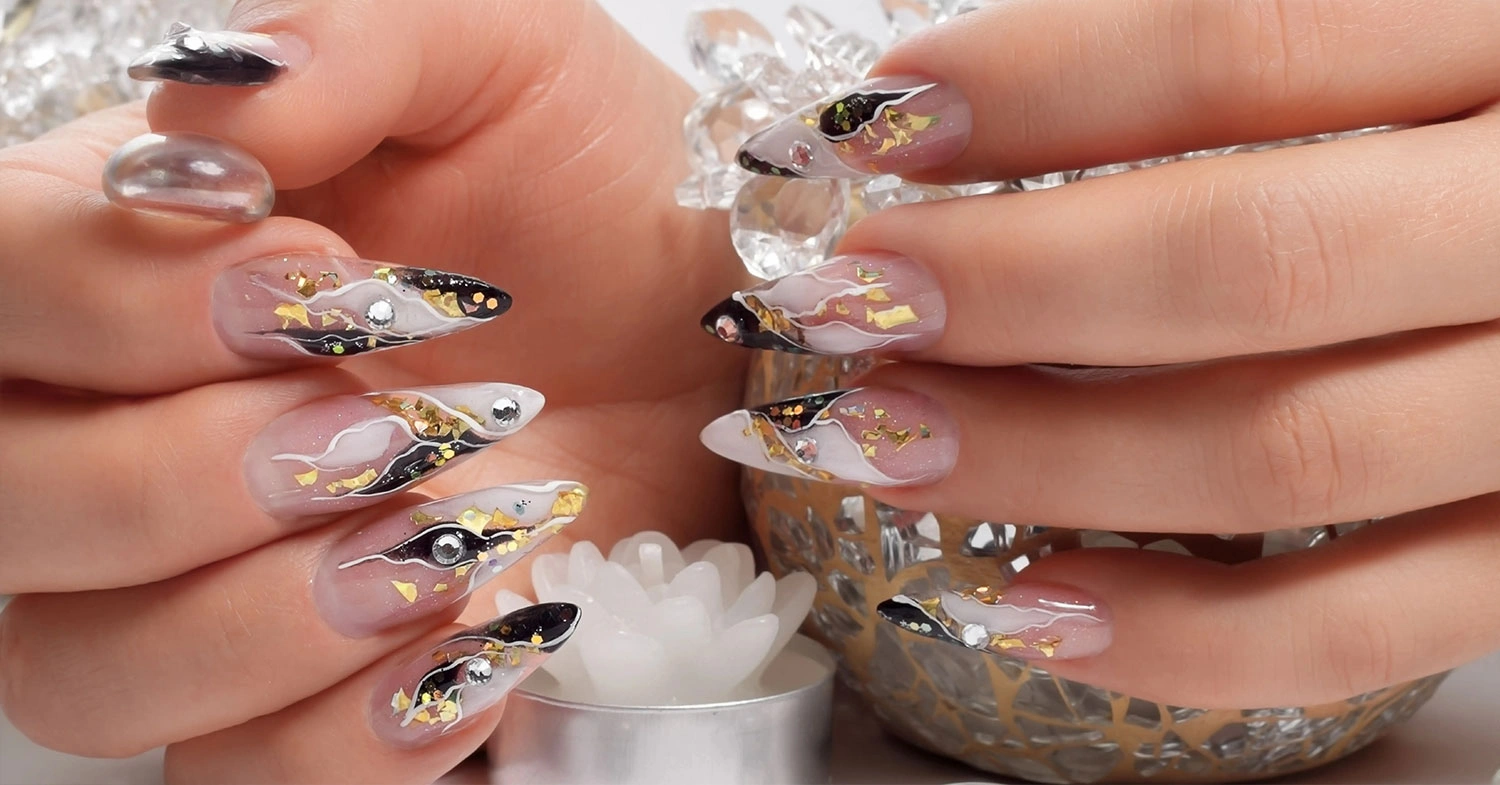 how-to-identify-nail-fungus-in-nail-acrylics