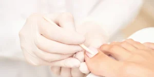 white big toenail